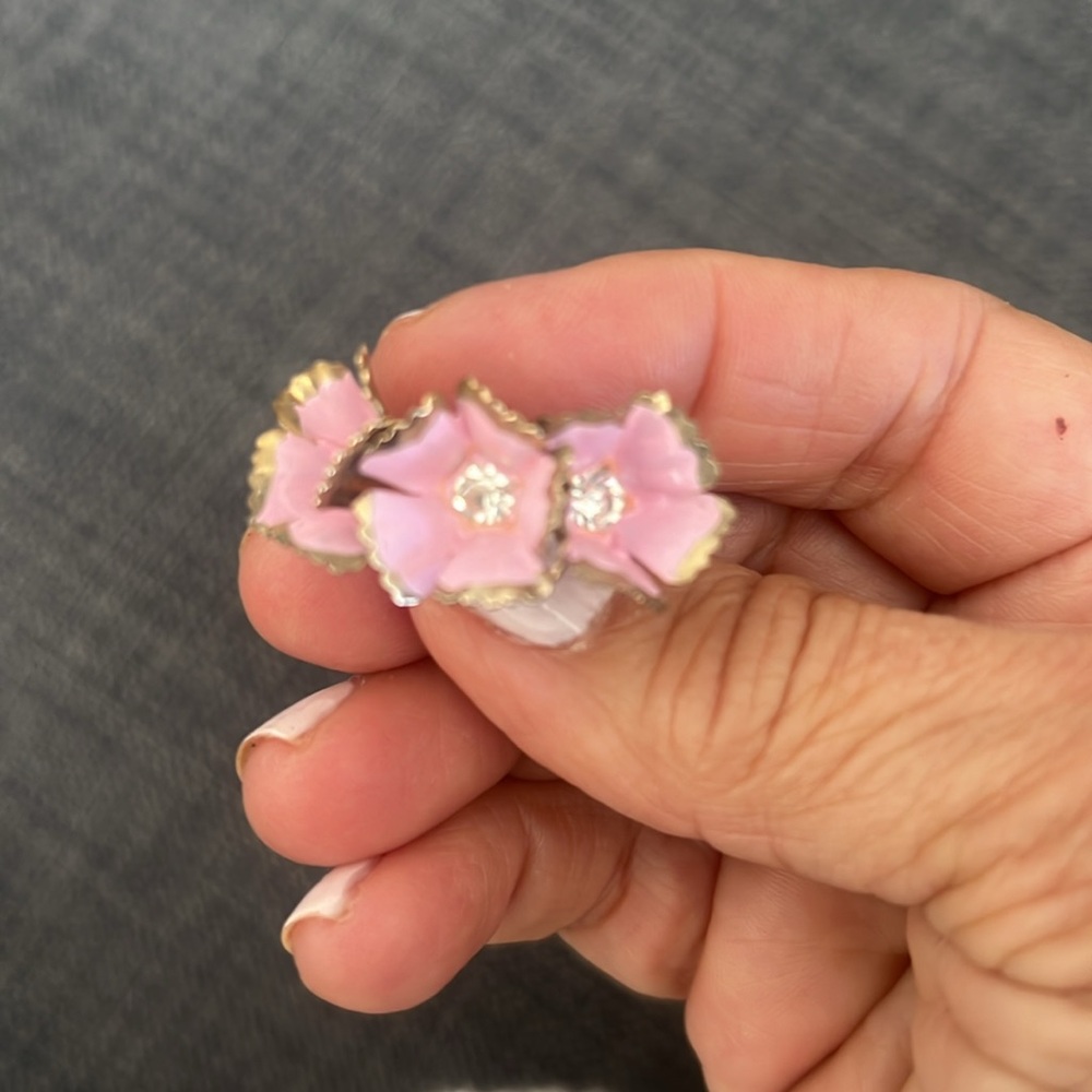 Vintage pink flower screw back earrings beautiful design unique - Picture 11 of 11